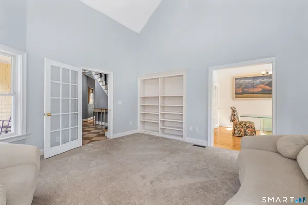 $799,900 | 35 Hanson Road, Canton, CT 06019