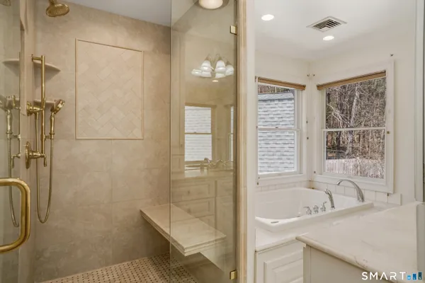 $799,900 | 35 Hanson Road, Canton, CT 06019