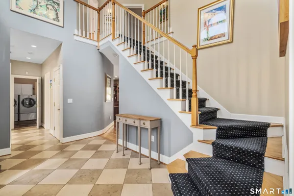 $799,900 | 35 Hanson Road, Canton, CT 06019