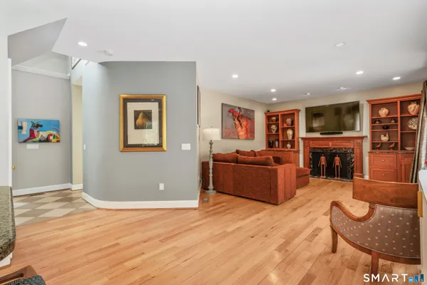 $799,900 | 35 Hanson Road, Canton, CT 06019