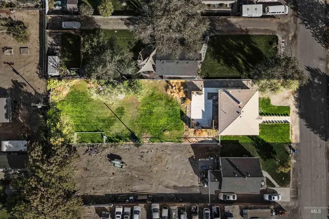 $299,000 | 830 Idaho Street, Filer, ID 83328