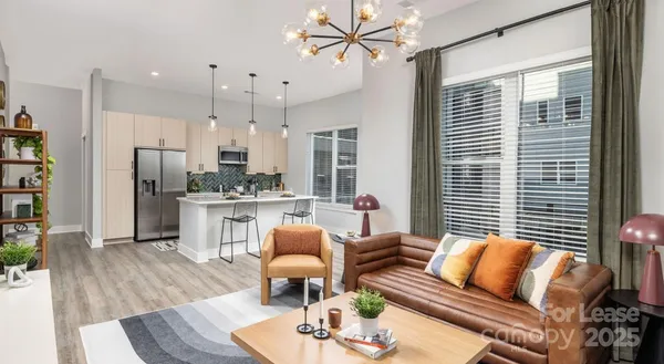 $1,381 | 1015 North Alexander Street, Unit A0, Charlotte, NC 28206