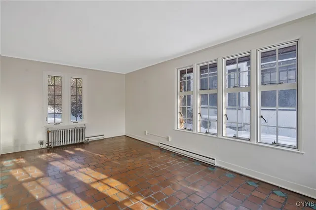 $499,000 | 310 Sedgwick Drive, Syracuse, NY 13203