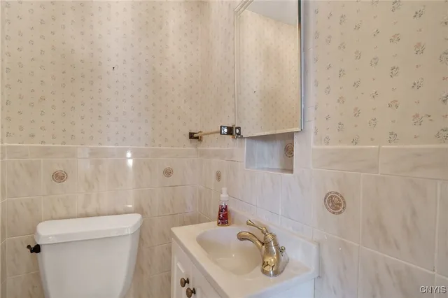 $499,000 | 310 Sedgwick Drive, Syracuse, NY 13203