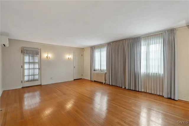 $499,000 | 310 Sedgwick Drive, Syracuse, NY 13203