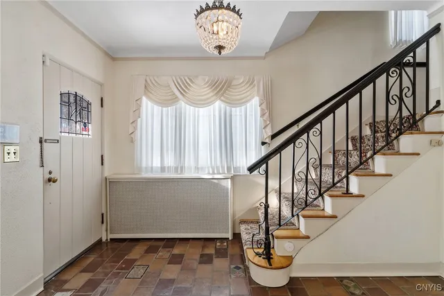 $499,000 | 310 Sedgwick Drive, Syracuse, NY 13203