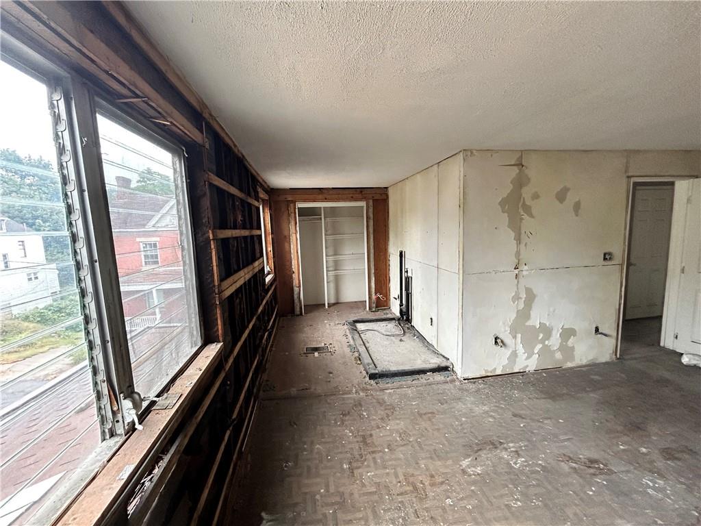 208 Delp Street Pittsburgh, PA 15202 - Photo 15 of 30 a view of an empty room