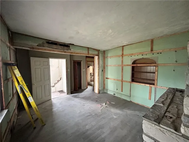 $115,000 | 208 Delp Street, Pittsburgh, PA 15202