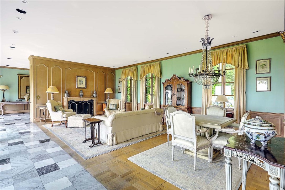 69 Nayatt Road Barrington, RI 02806 - Photo 14 of 49