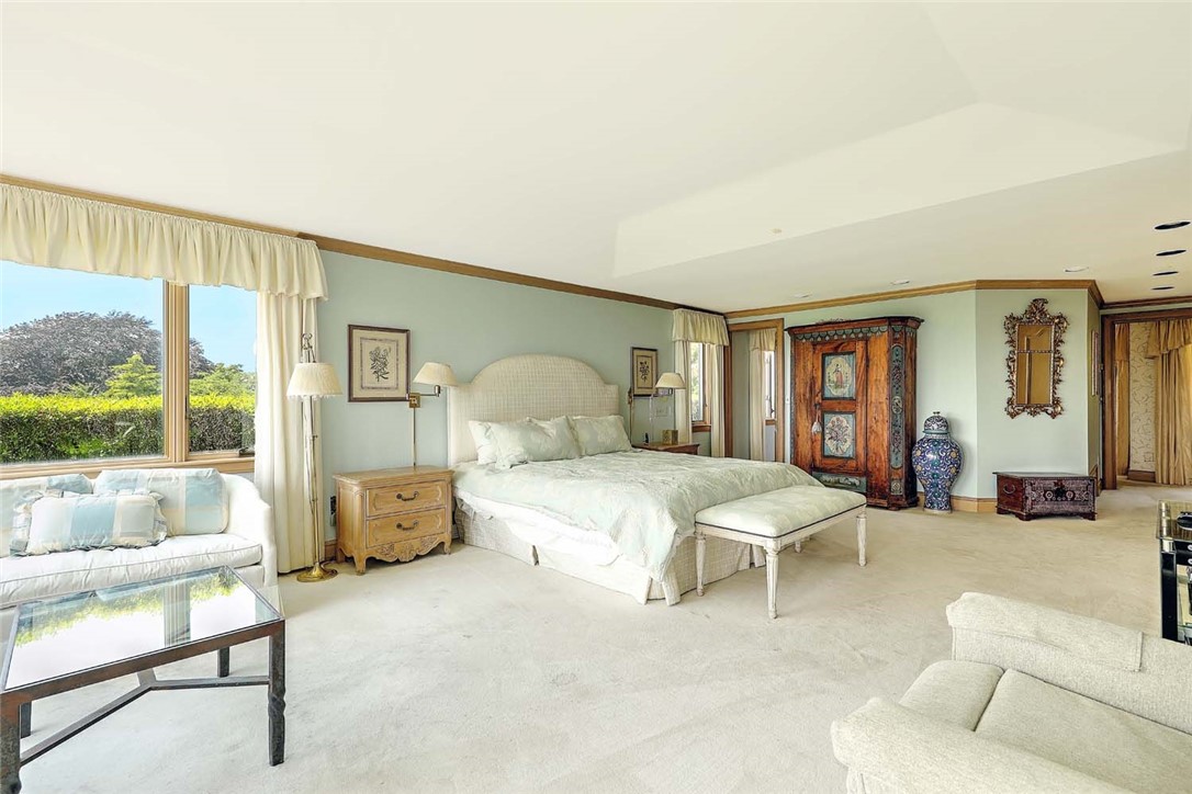 69 Nayatt Road Barrington, RI 02806 - Photo 27 of 49