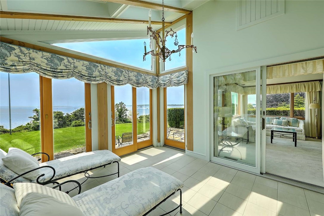 69 Nayatt Road Barrington, RI 02806 - Photo 31 of 49