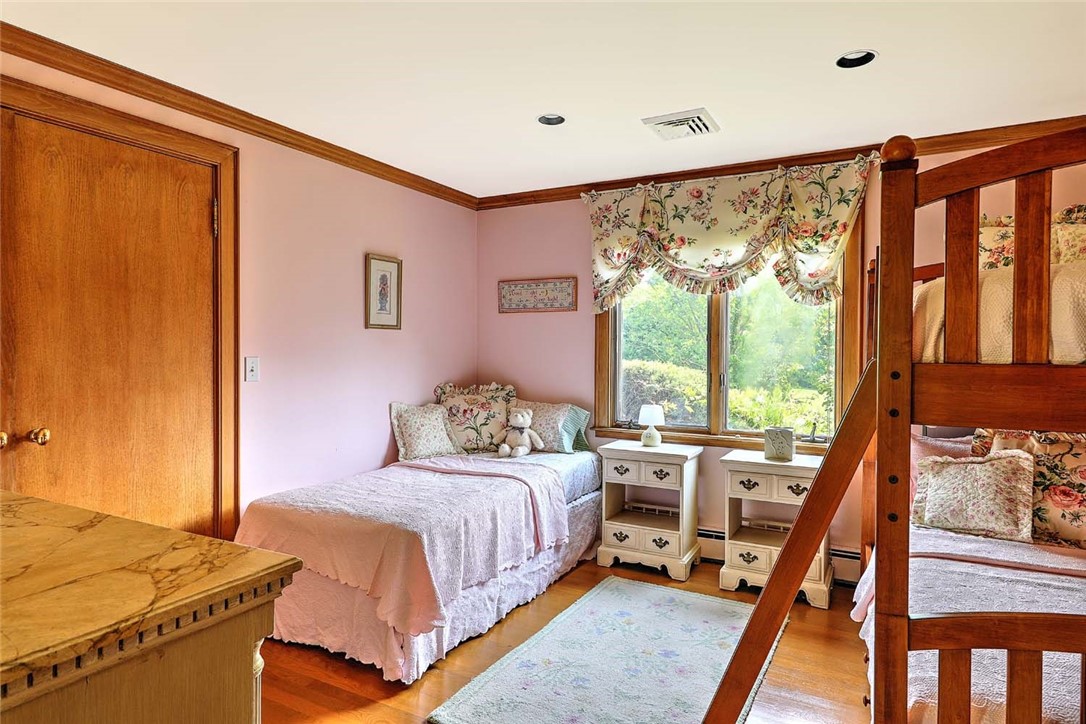 69 Nayatt Road Barrington, RI 02806 - Photo 37 of 49