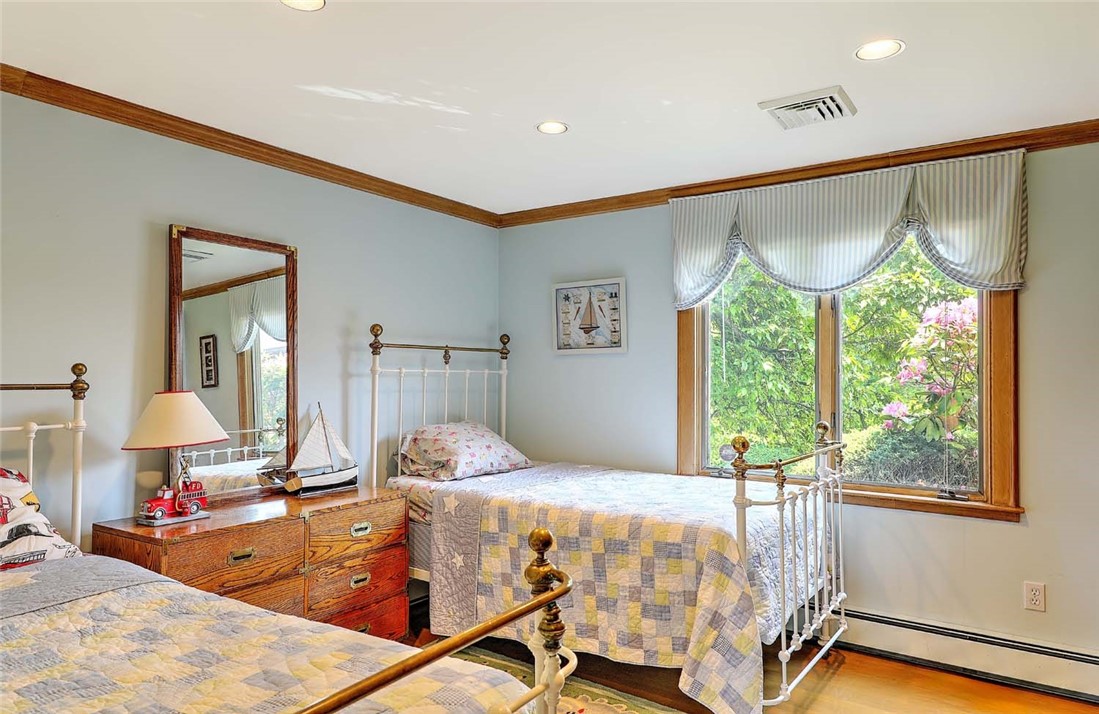 69 Nayatt Road Barrington, RI 02806 - Photo 38 of 49