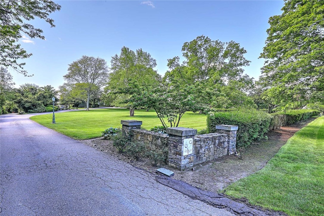 69 Nayatt Road Barrington, RI 02806 - Photo 4 of 49