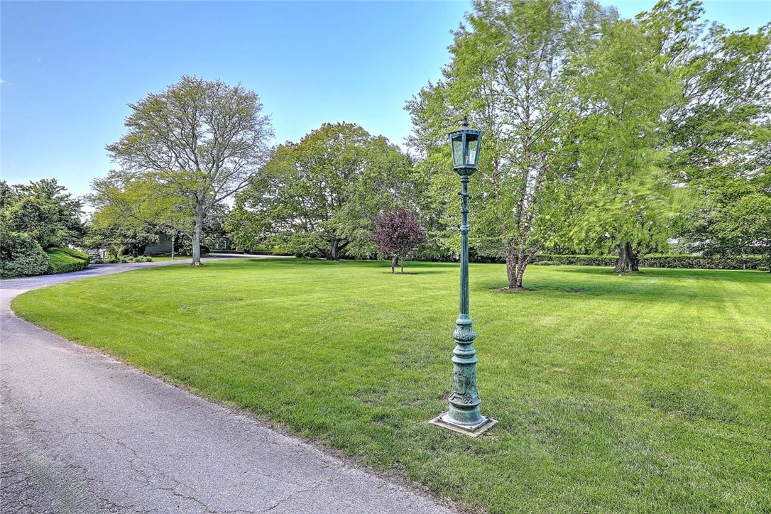 69 Nayatt Road Barrington, RI 02806 - Photo 5 of 49