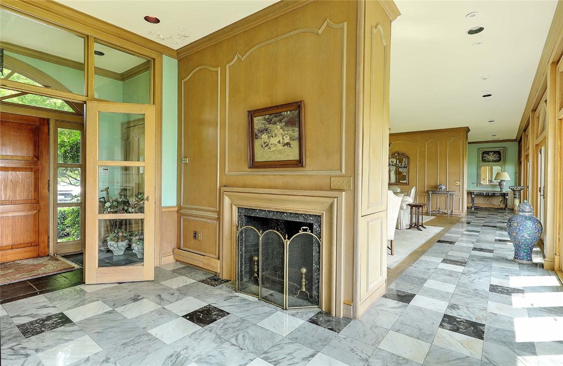 69 Nayatt Road Barrington, RI 02806 - Photo 9 of 49