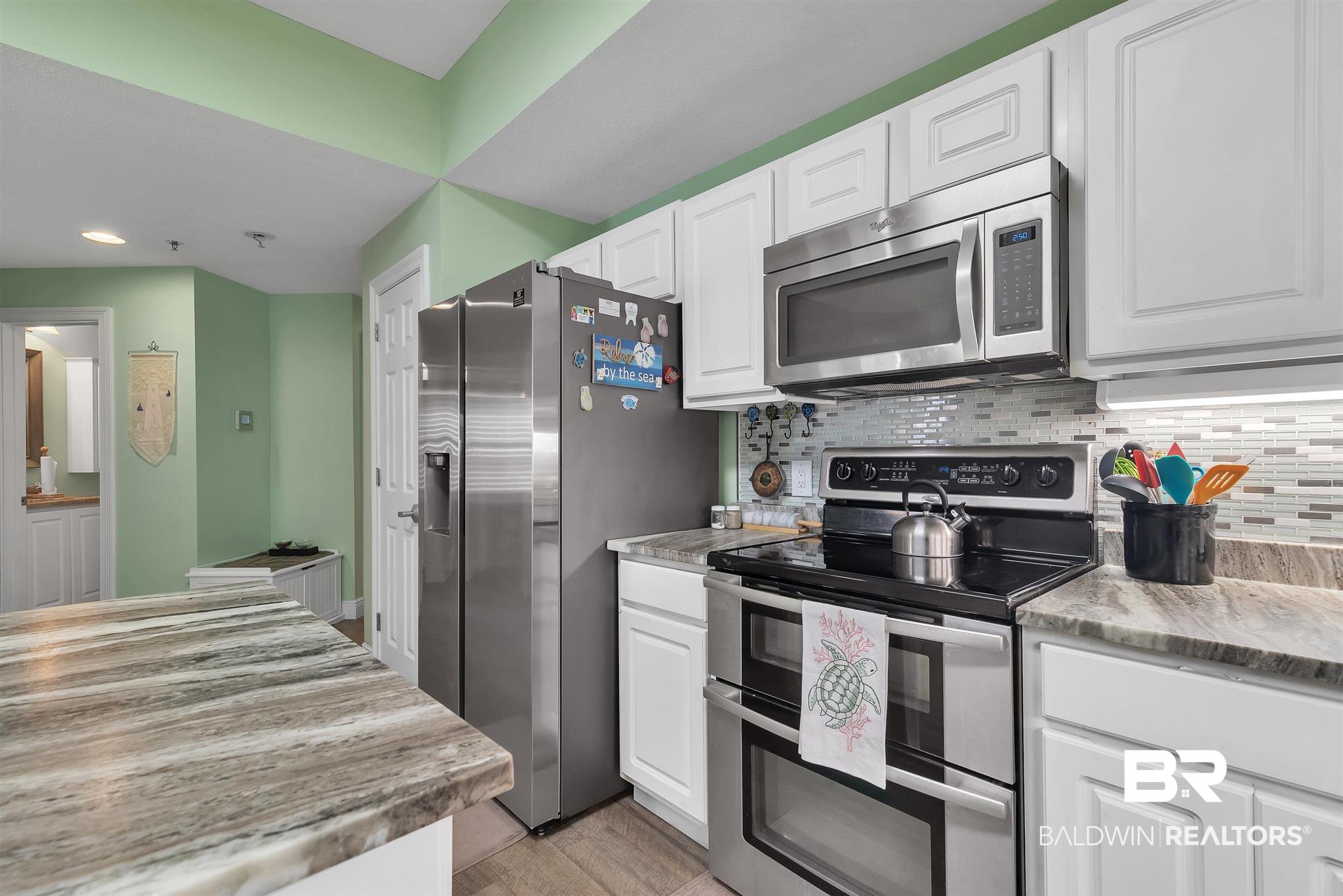 27282 Canal Road, Unit 112 Orange Beach, AL 36561 - Photo 17 of 47 Unique Granite Counters