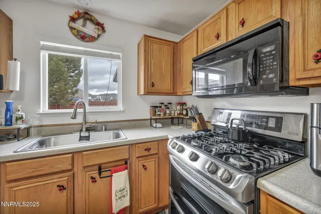 $2,695 | 17795 Oakview Court, Reno, NV 89508