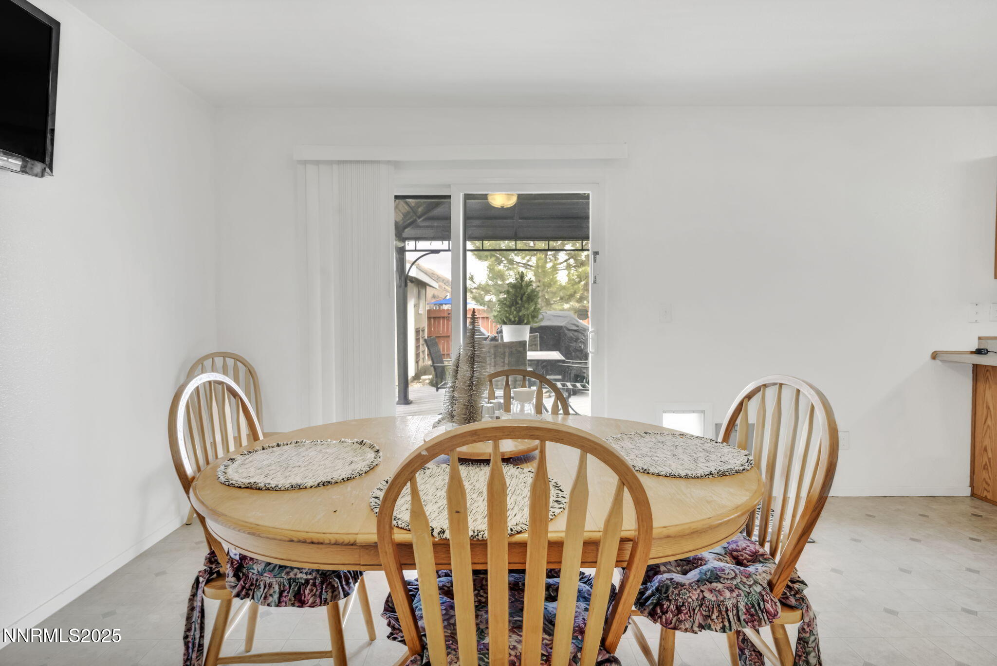 17795 Oakview Court Reno, NV 89508 - Photo 9 of 56 OC17