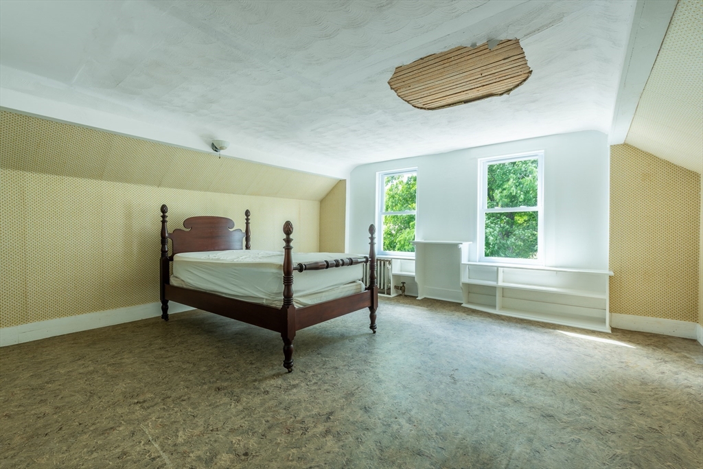 1450 South East Street Amherst, MA 01002 - Photo 30 of 40