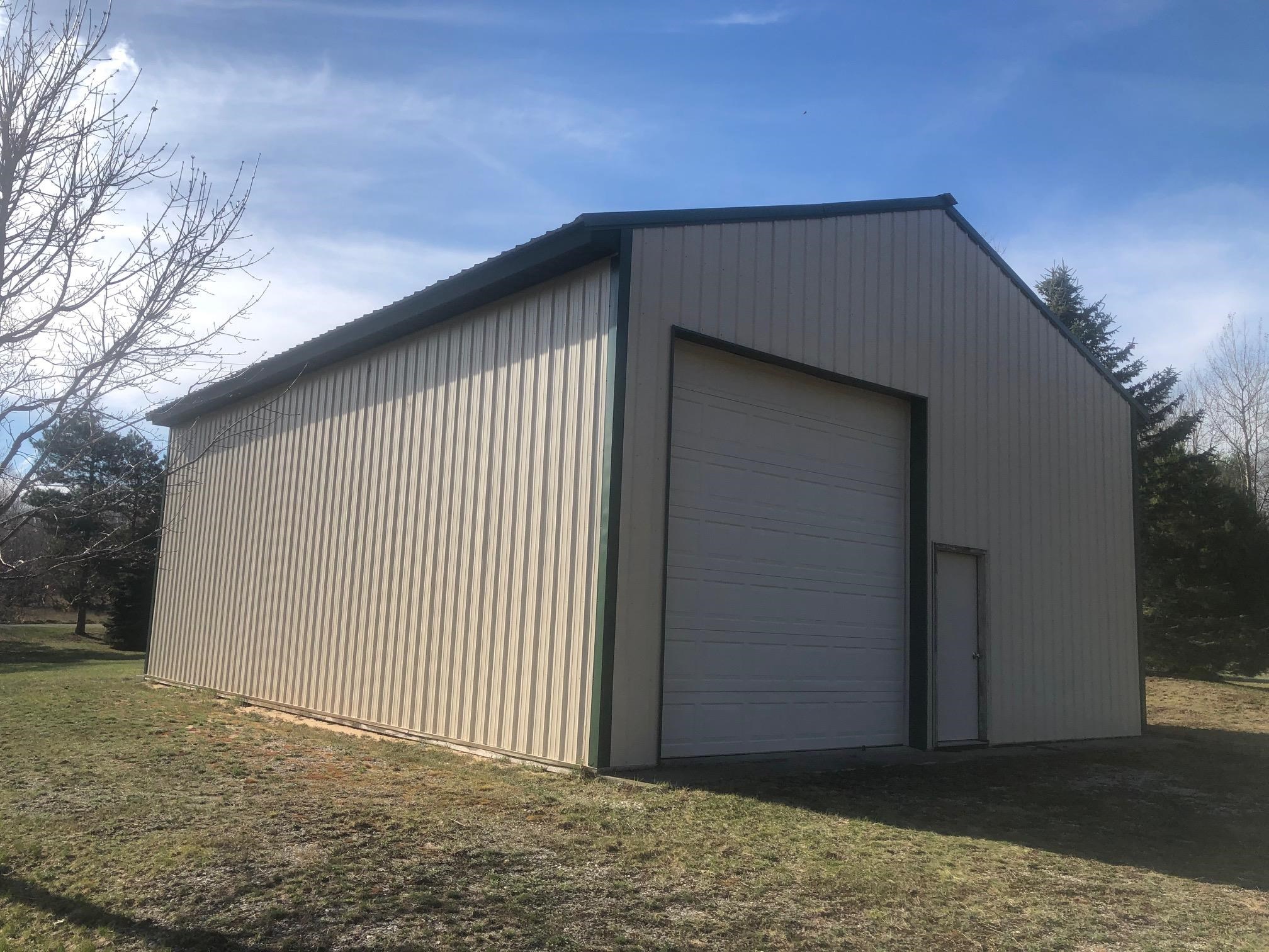 3727 Johnson Road Frankfort, MI 49635 - Photo 19 of 65 1909925-18.JPG