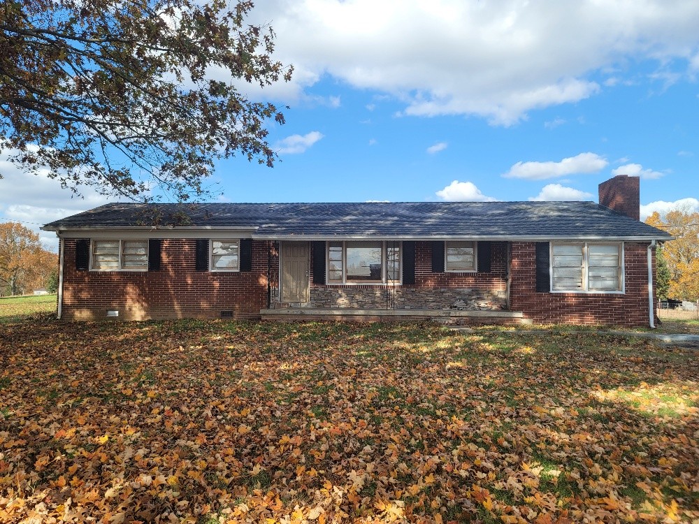 351 Powell Chapel Road Pulaski, TN 38478 - Photo 1 of 12 front view of a house with a yard