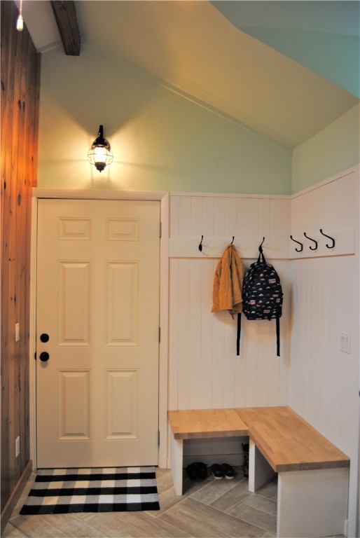 6786 Cayward Hill Road Prattsburgh, NY 14873 - Photo 17 of 42 entryway