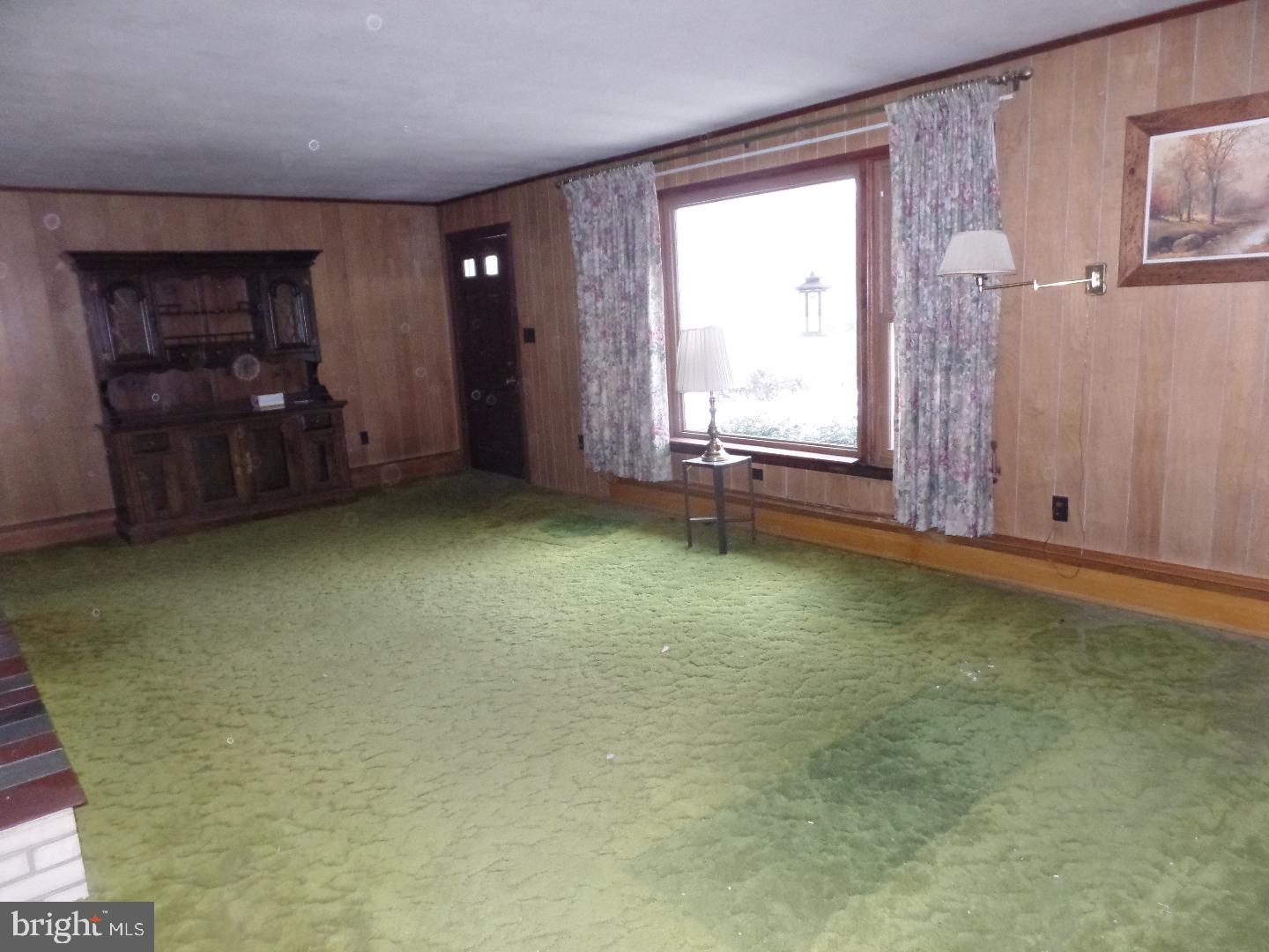 369 Ridge Road Telford, PA 18969 - Photo 7 of 14