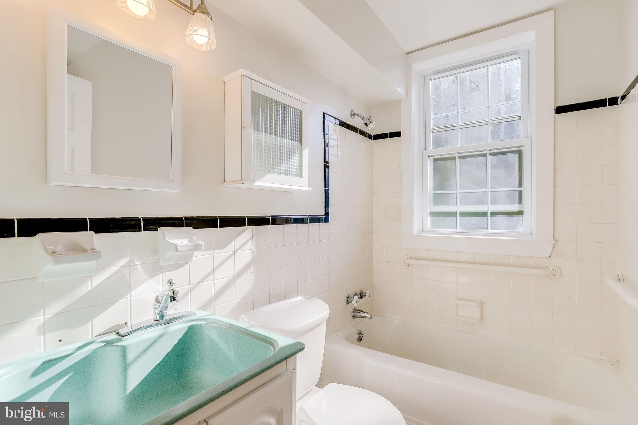 26 South Old Glebe Road, Unit 305B Arlington, VA 22204 - Photo 20 of 22