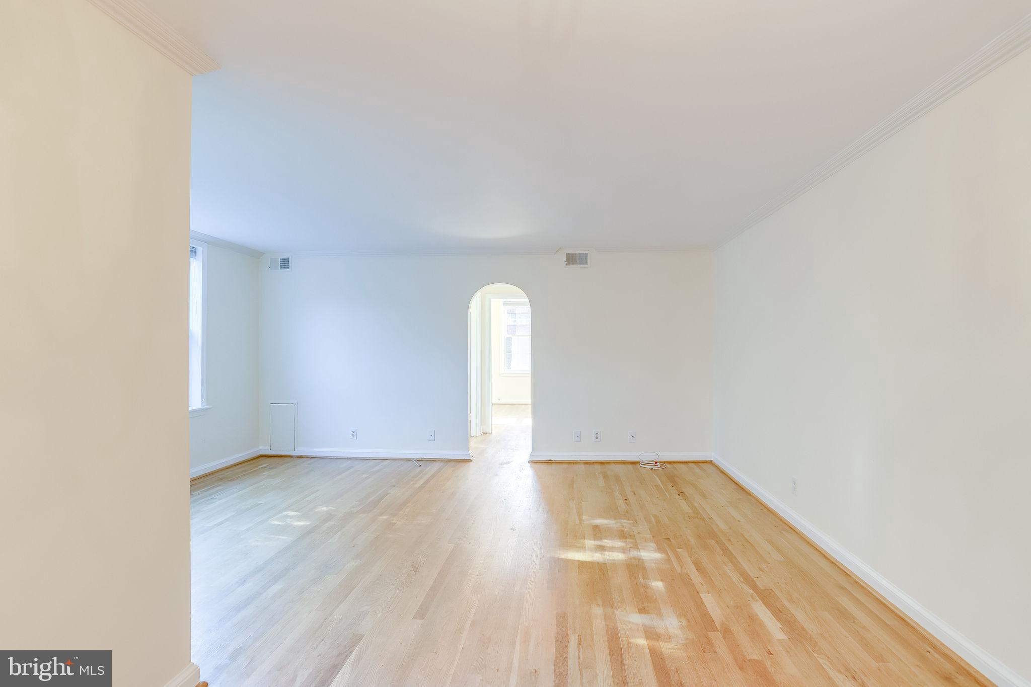 26 South Old Glebe Road, Unit 305B Arlington, VA 22204 - Photo 6 of 22