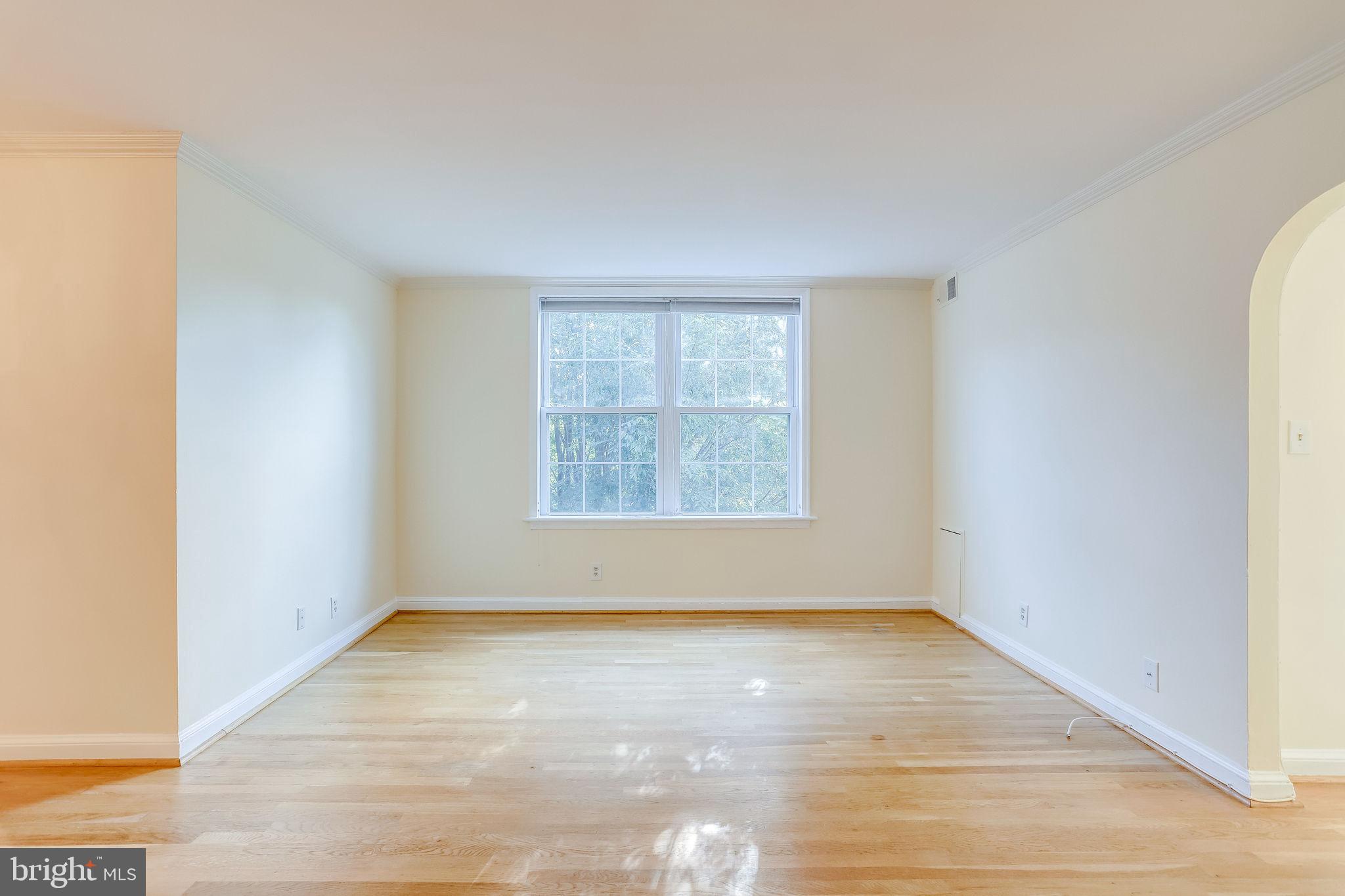 26 South Old Glebe Road, Unit 305B Arlington, VA 22204 - Photo 8 of 22