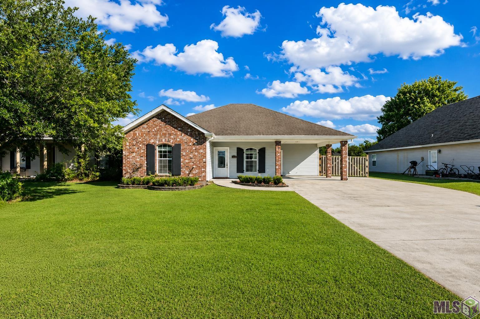 218 Blue Ridge Drive Gray, LA 70359 - Photo 2 of 19