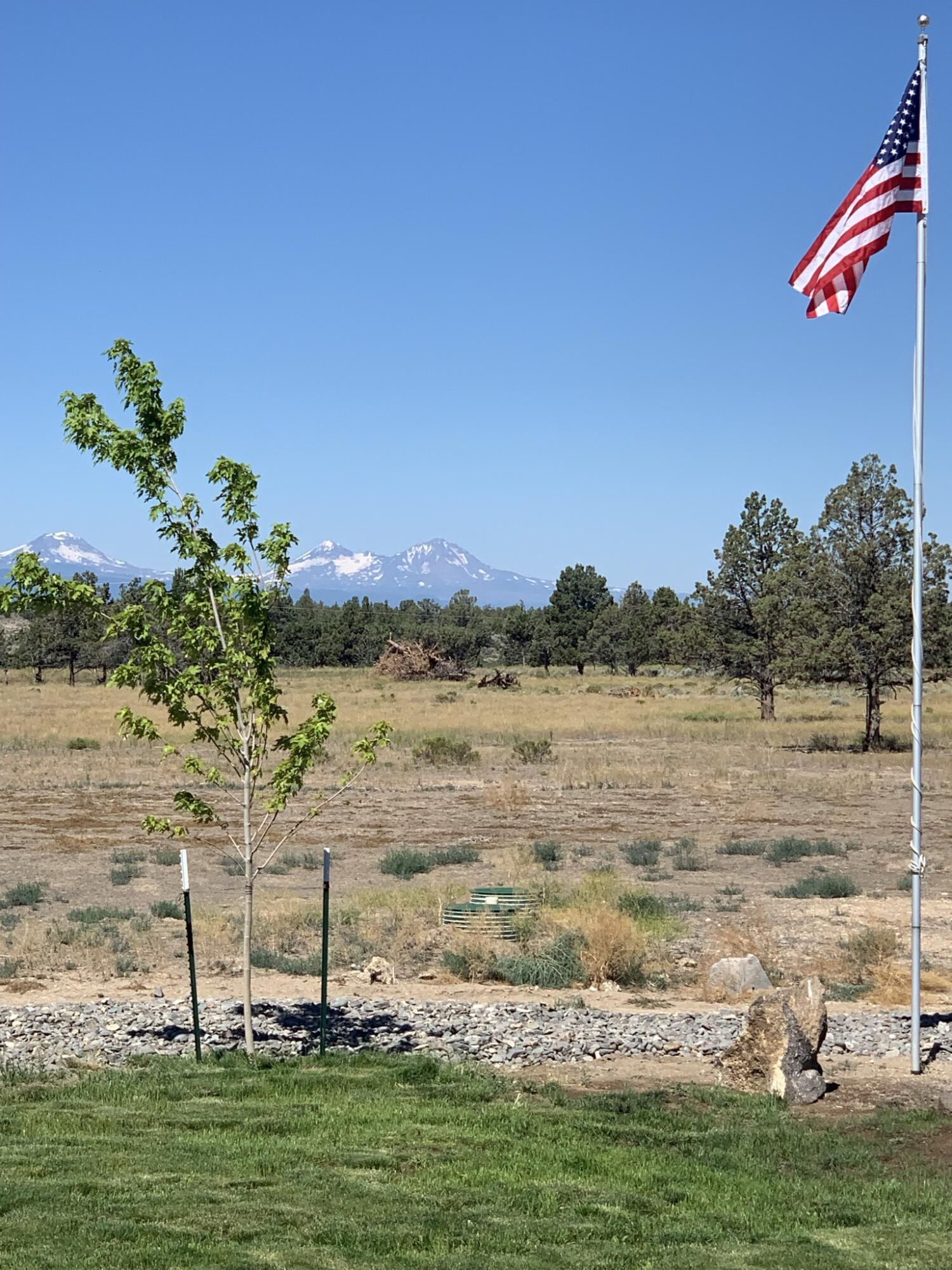 63740 Diamond Forge Road Bend, OR 97701 - Photo 32 of 46 exterior_10_mountain view