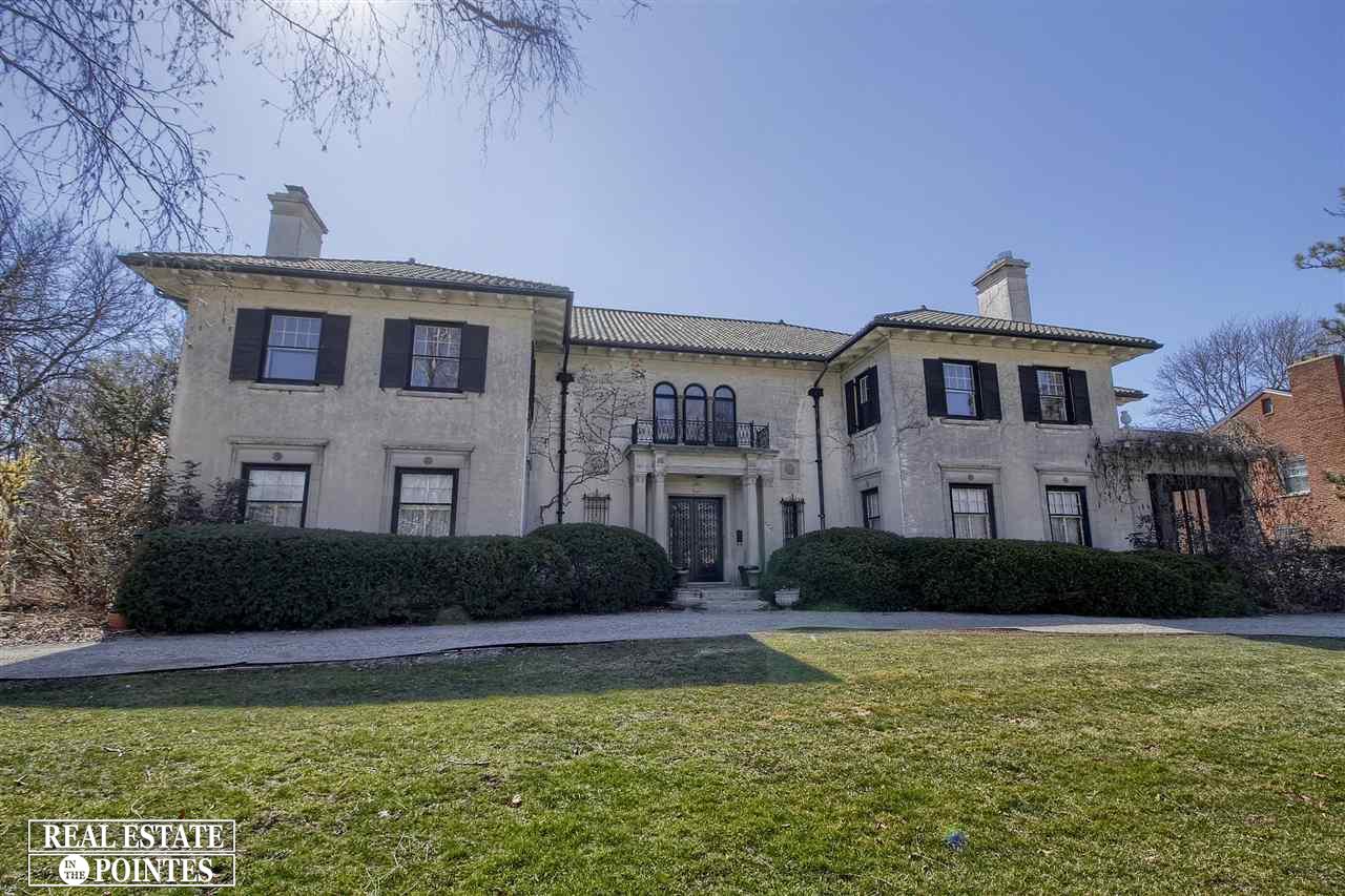 1005 Whittier Road Grosse Pointe Park, MI 48230 - Photo 1 of 63