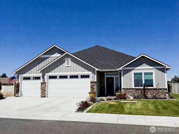 $590,900 | 912 South M Loop Drive Southwest, Quincy, WA 98848