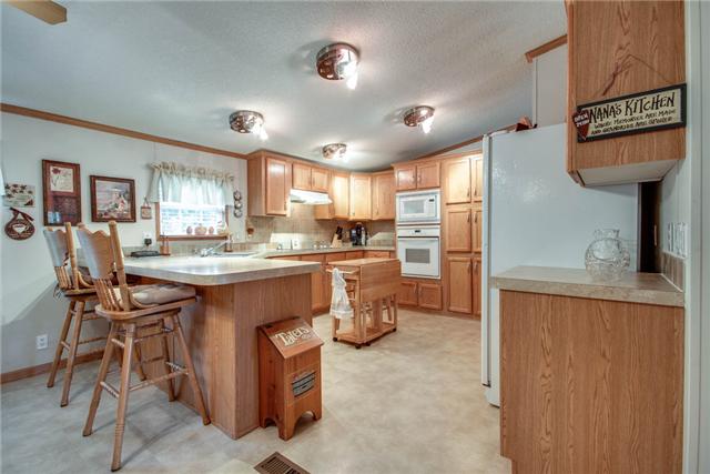 1912 Roberts Bend Road Columbia, TN 38401 - Photo 5 of 20