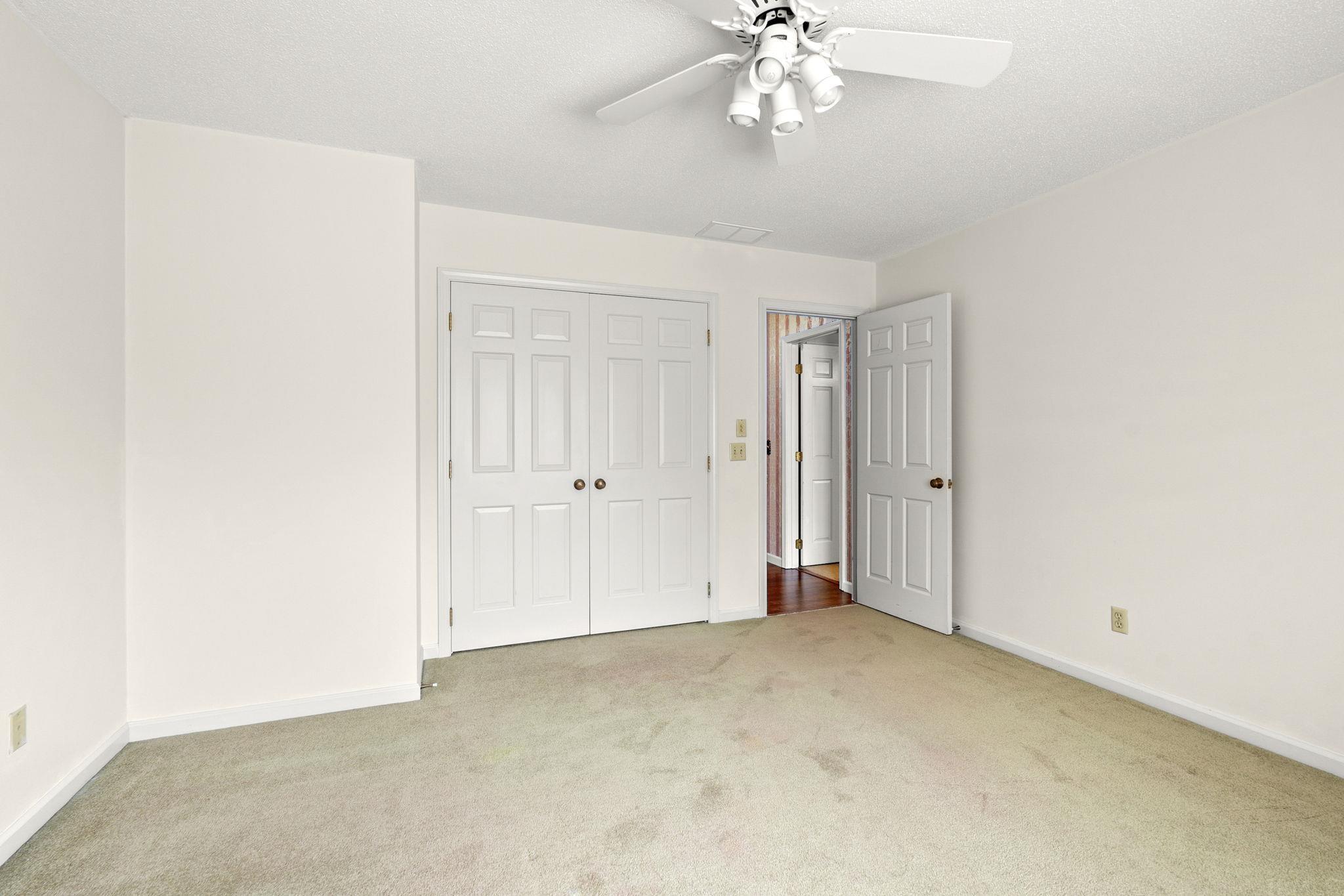 4909 Chaucer Road Fort Wayne, IN 46835 - Photo 18 of 36 Gallery Image 18
