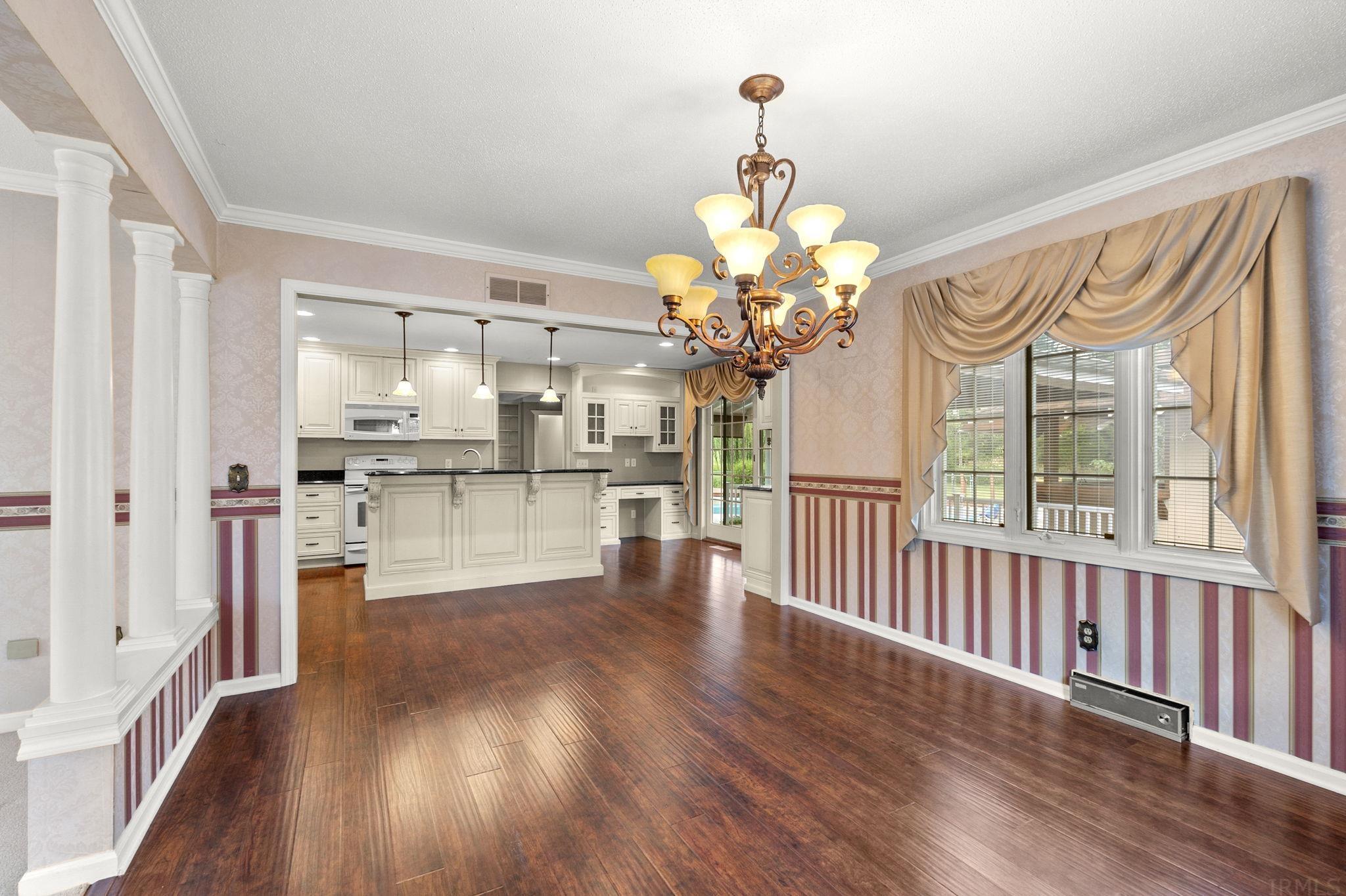 4909 Chaucer Road Fort Wayne, IN 46835 - Photo 8 of 36 Gallery Image 8