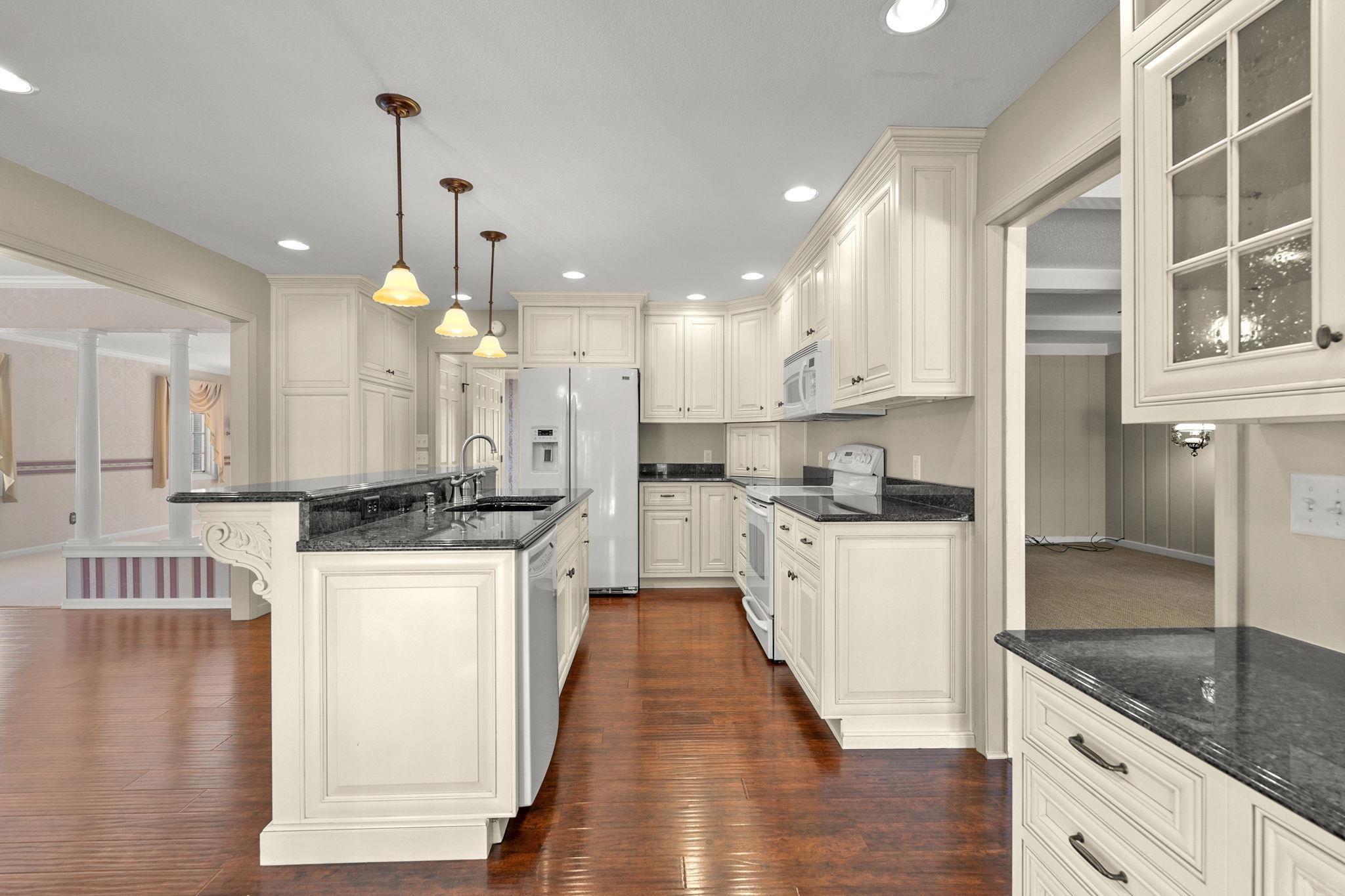 4909 Chaucer Road Fort Wayne, IN 46835 - Photo 10 of 36 Gallery Image 10