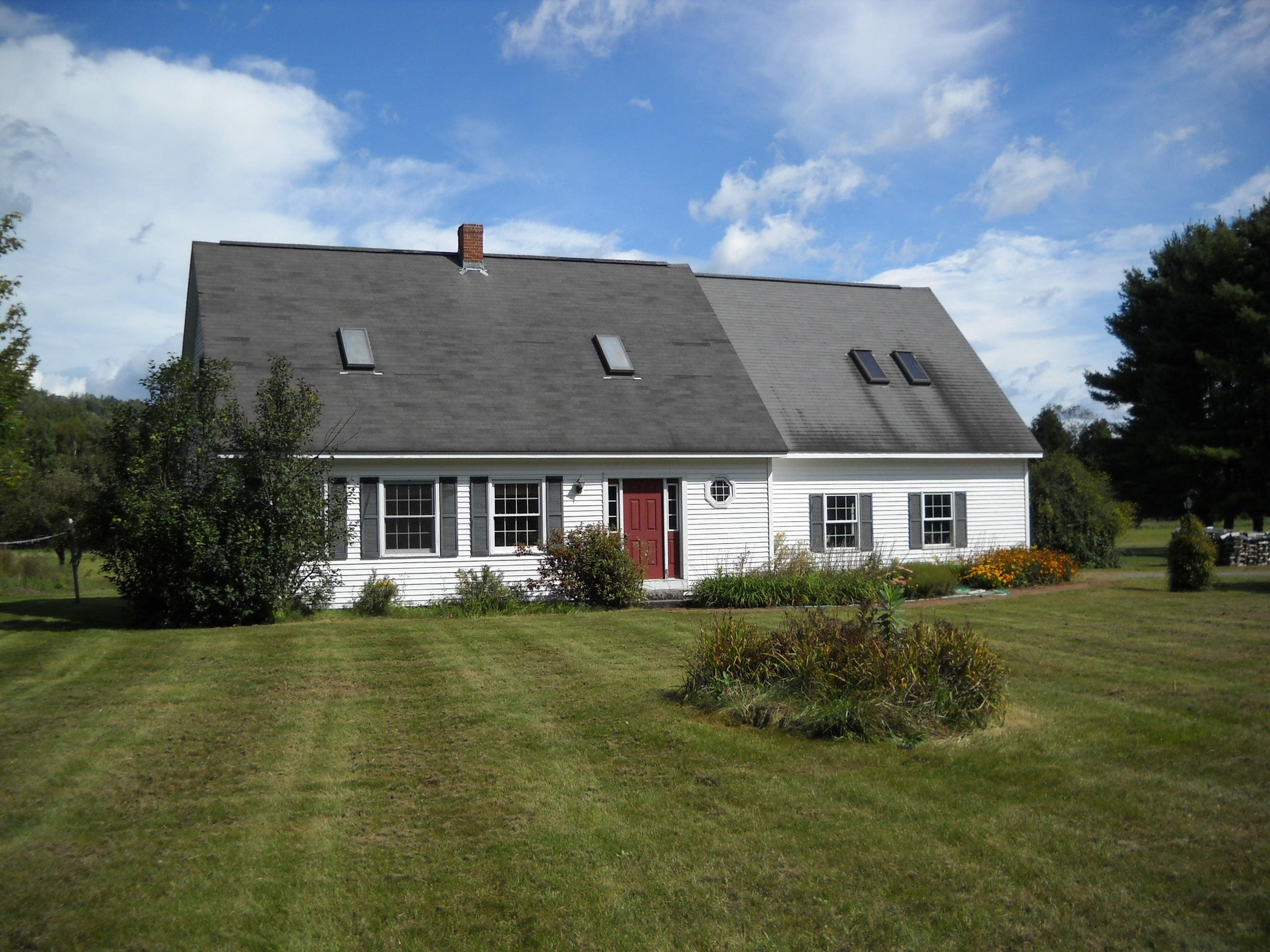 378 Mountain Road Fairlee, VT 05045 - Photo 1 of 35 Gallery Image 1