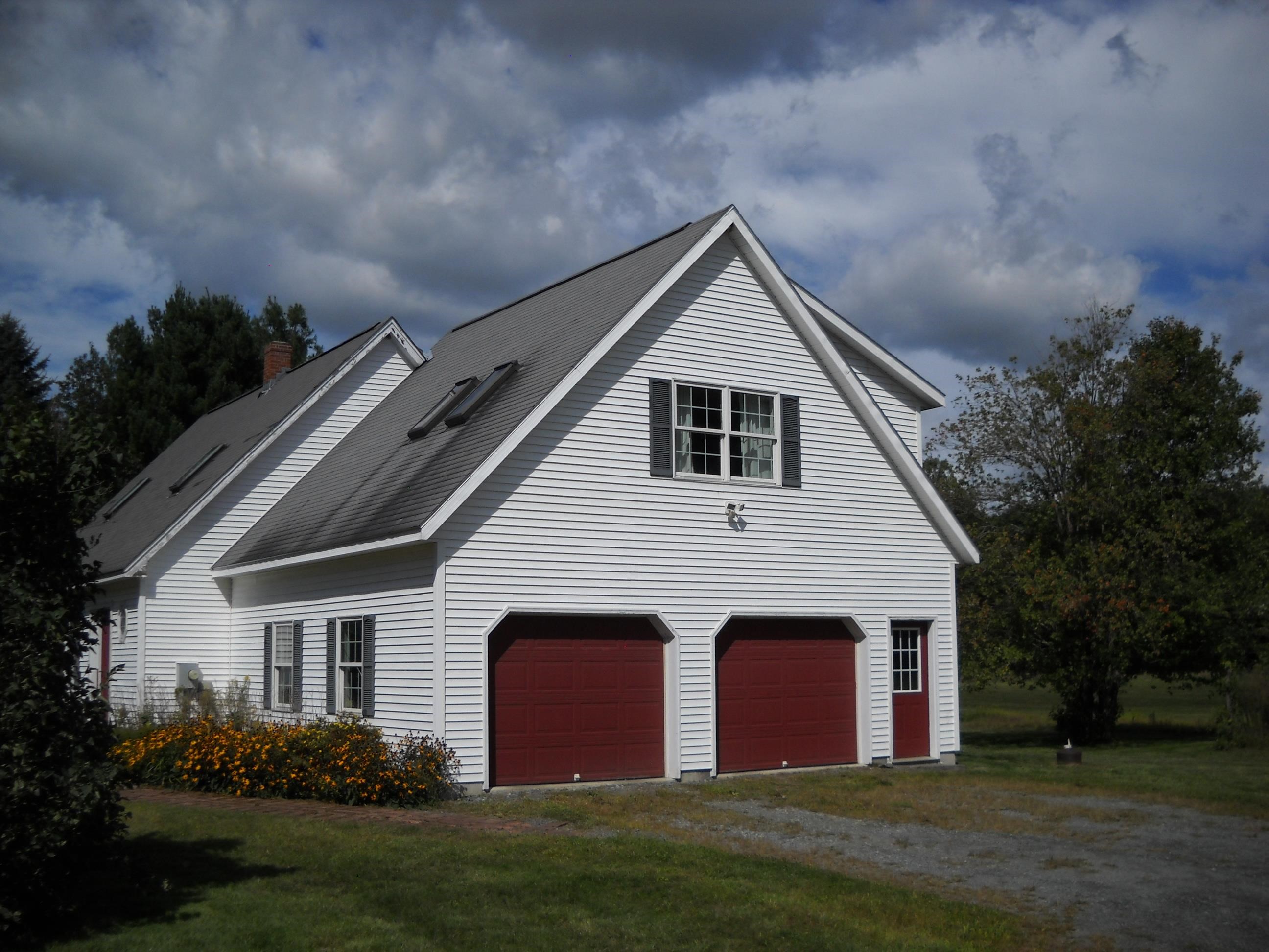 378 Mountain Road Fairlee, VT 05045 - Photo 2 of 35 Gallery Image 2