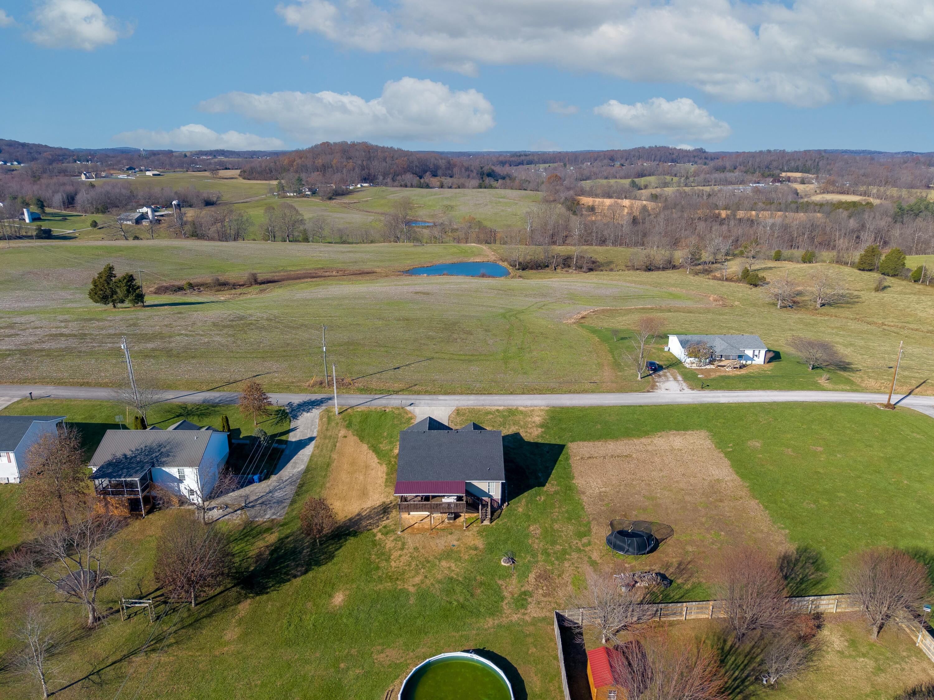 703 East Langdon Road Science Hill, KY 42553 - Photo 16 of 55 tempImage0hAXdl