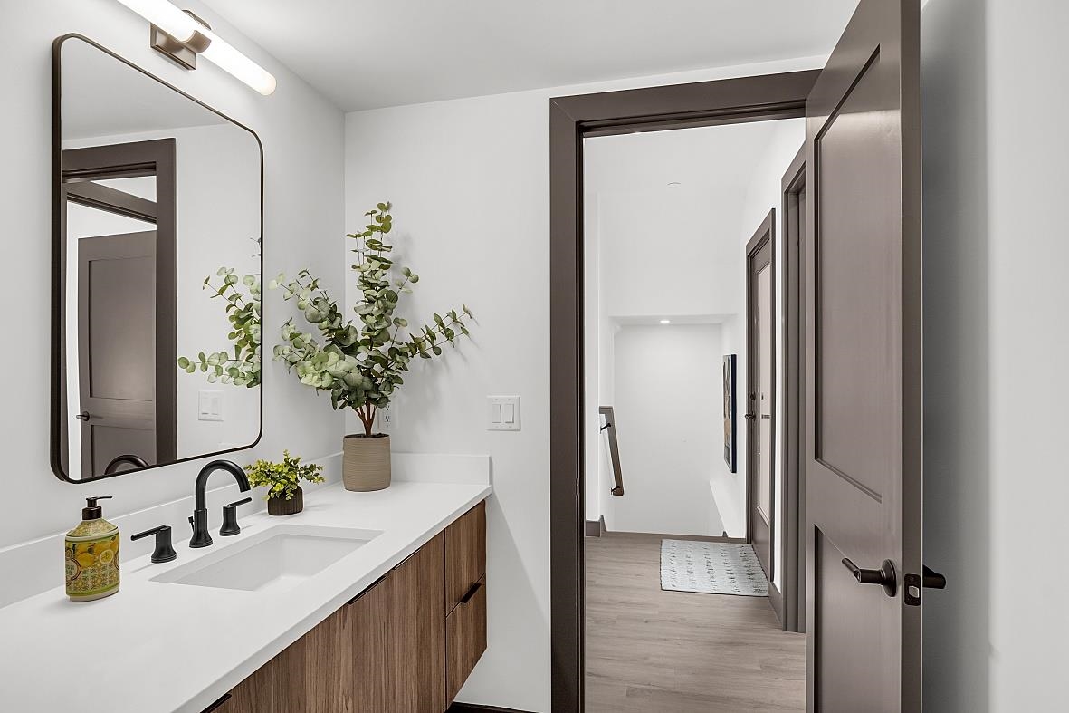 36 Vantage Point Drive, Unit 4 Laconia, NH 03246 - Photo 16 of 40