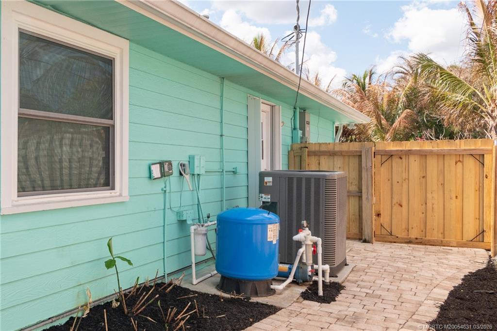 4095 Southeast Bay Avenue Stuart, FL 34997 - Photo 20 of 36