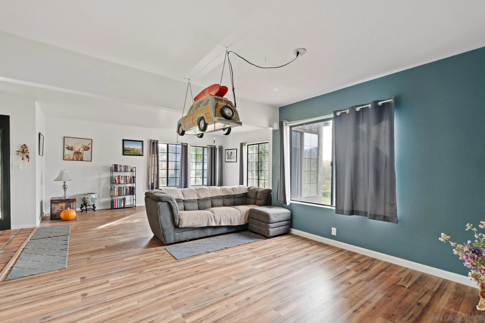 1370 Marron Valley Road Dulzura, CA 91917 - Photo 30 of 49 Living Room