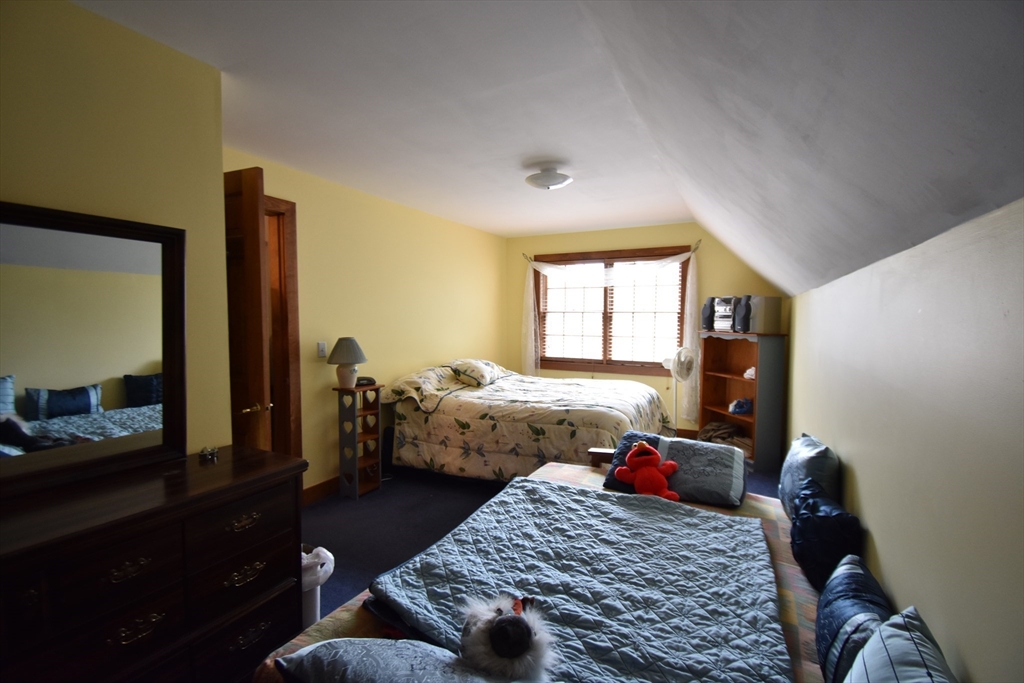 51 Coleman Road Southampton, MA 01073 - Photo 22 of 39