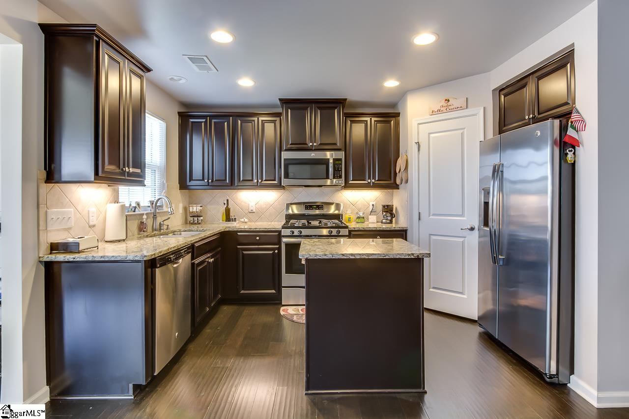 101 Shale Court Greenville, SC 29607 - Photo 11 of 32 Gallery Image 11