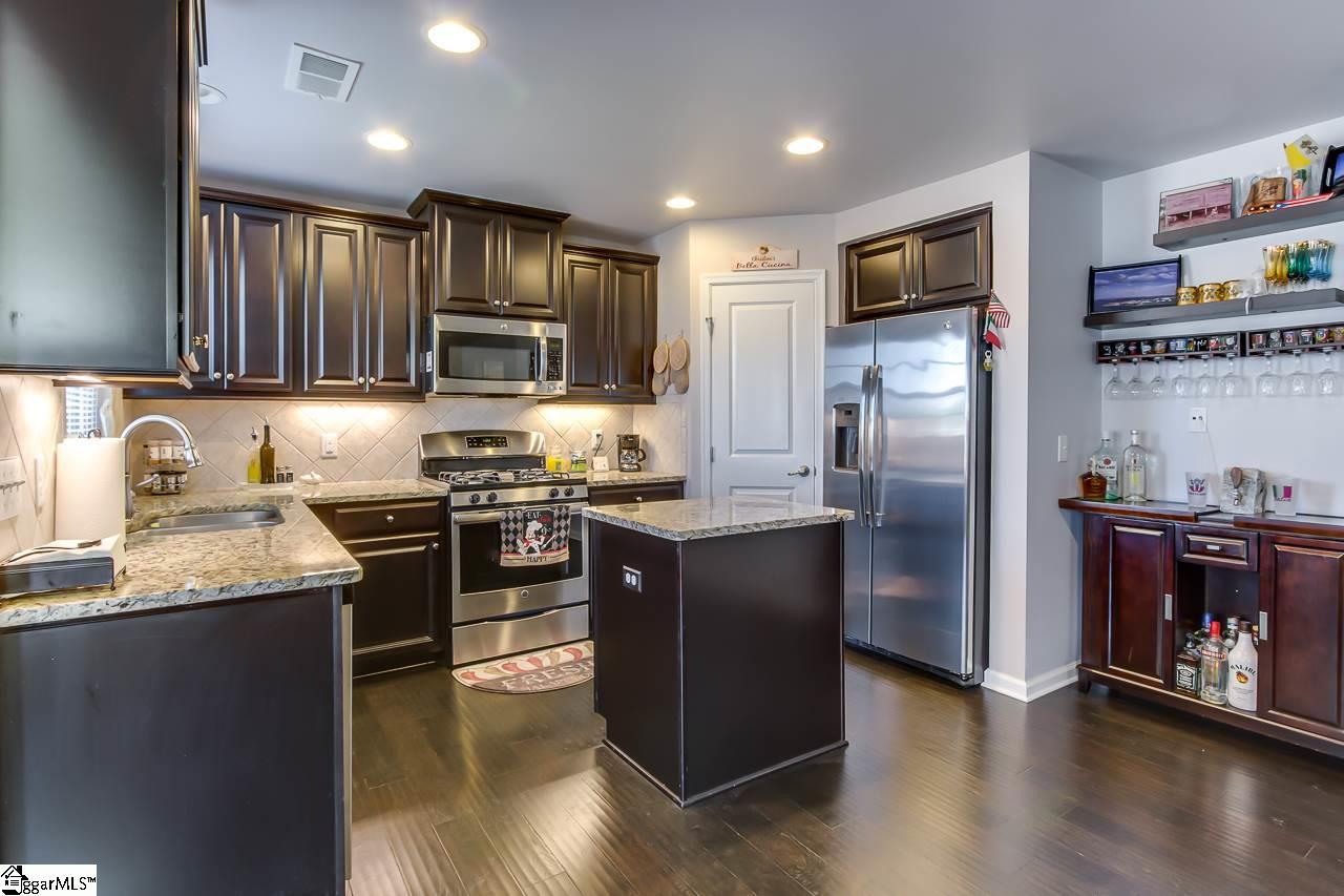 101 Shale Court Greenville, SC 29607 - Photo 12 of 32 Gallery Image 12