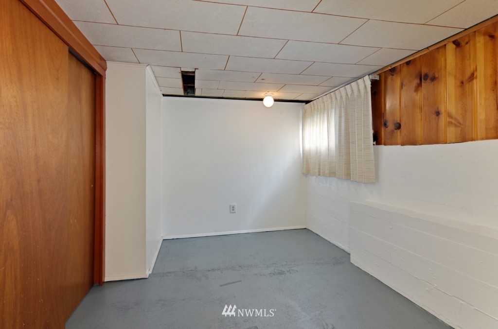 720 North 76th Street Seattle, WA 98103 - Photo 18 of 24
