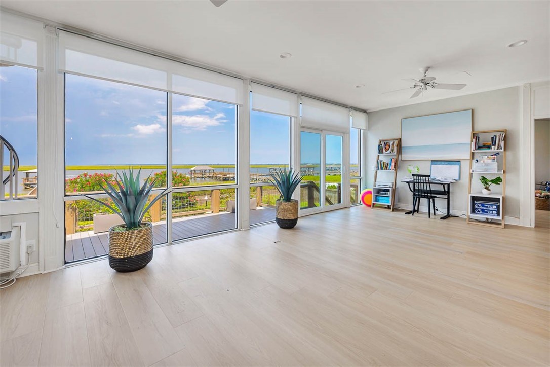 104 Talahi Island Lane Brunswick, GA 31520 - Photo 11 of 82 Second Floor Sunroom